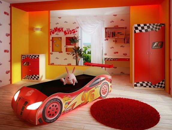 Кровать-машина Молния Маквин с ящиком для игрушек